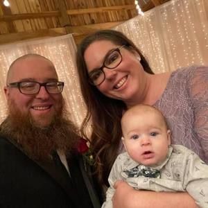 Meet your Posher, Devin